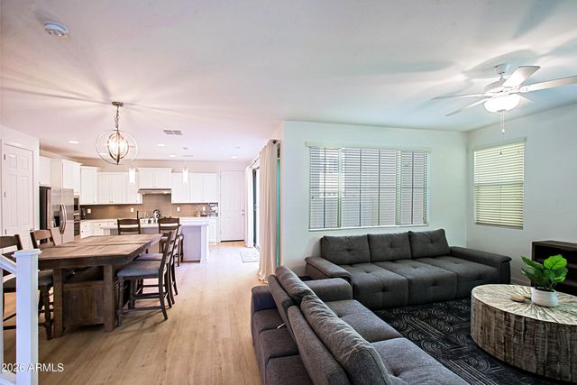 3842 E PERKINSVILLE Street, Gilbert, AZ 85295