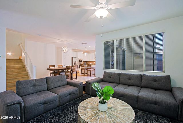 3842 E PERKINSVILLE Street, Gilbert, AZ 85295