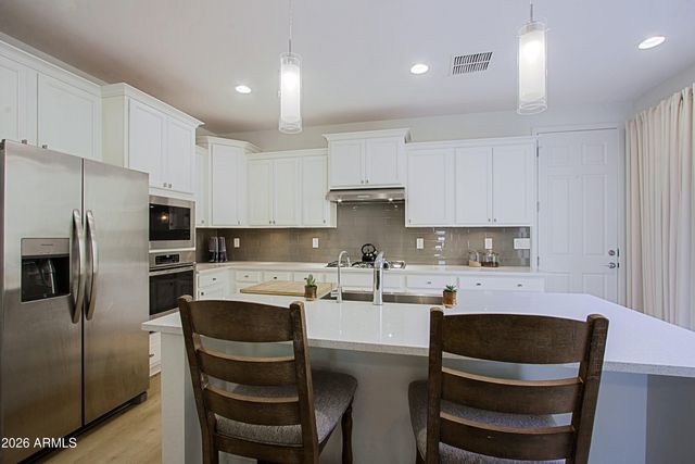 3842 E PERKINSVILLE Street, Gilbert, AZ 85295