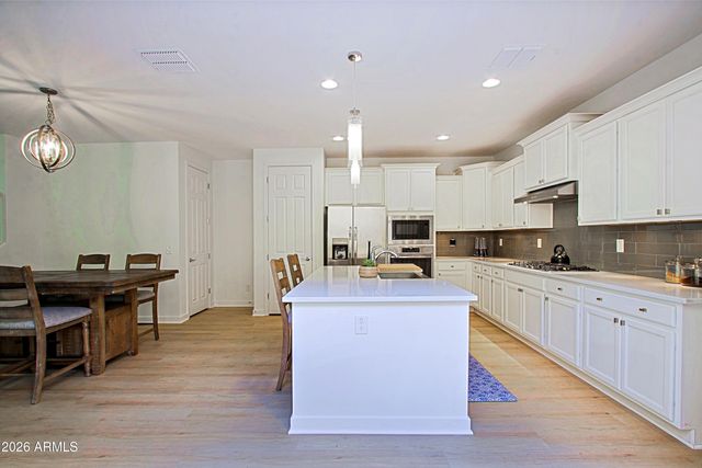 3842 E PERKINSVILLE Street, Gilbert, AZ 85295