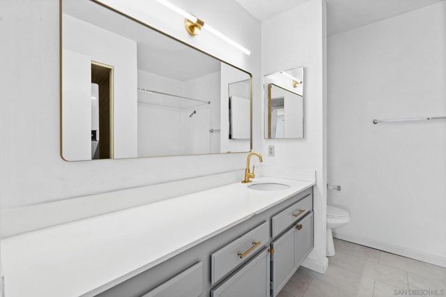 5990 Dandridge Ln 198, San Diego, CA 92115