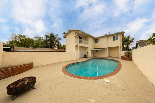 642 N 6th, Upland, CA 91786