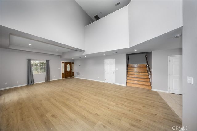 642 N 6th, Upland, CA 91786