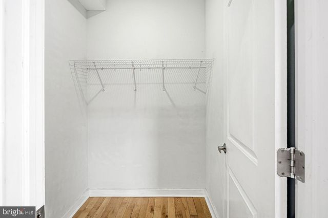 1940 S 6TH ST, Philadelphia, PA 19148