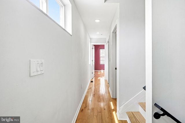 1940 S 6TH ST, Philadelphia, PA 19148