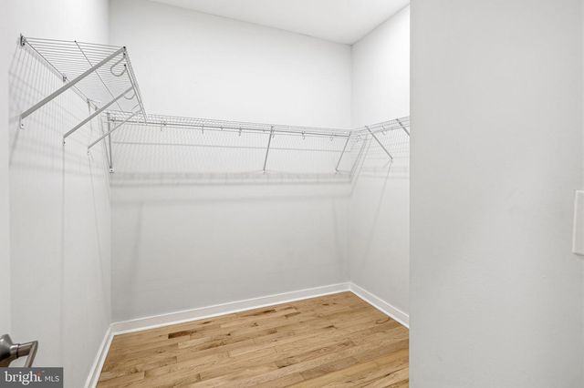 1940 S 6TH ST, Philadelphia, PA 19148