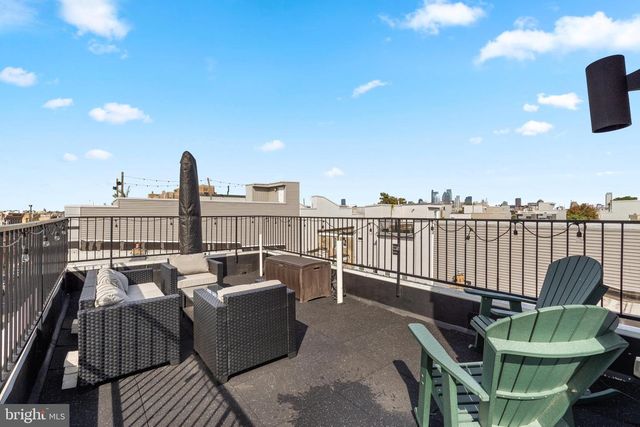 1940 S 6TH ST, Philadelphia, PA 19148