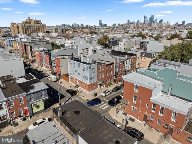 1940 S 6TH ST, Philadelphia, PA 19148