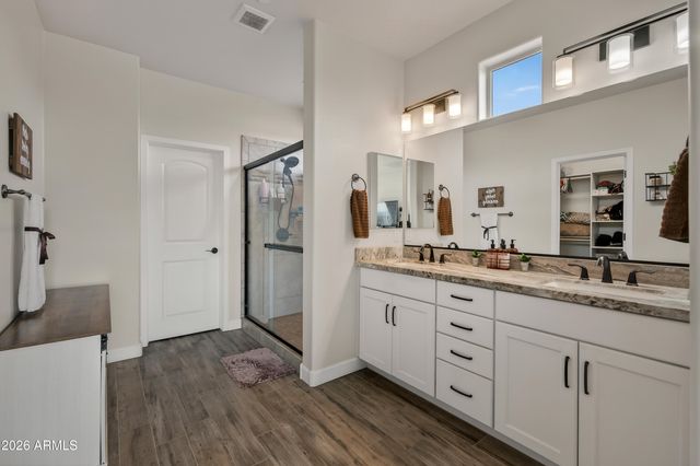 407 MCKINNON Road, Clarkdale, AZ 86324