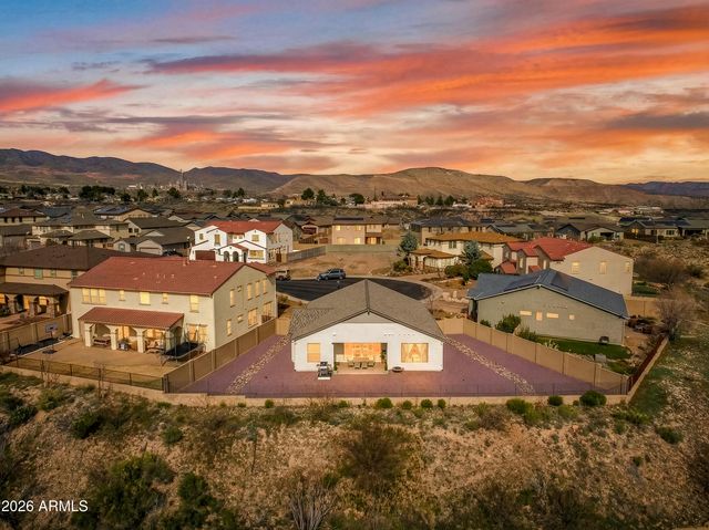 407 MCKINNON Road, Clarkdale, AZ 86324