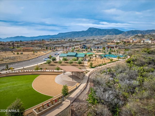 407 MCKINNON Road, Clarkdale, AZ 86324