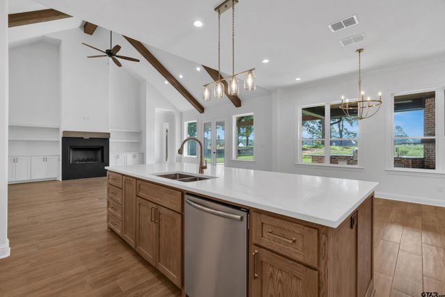 145 Waterfowl Ln, Longview, TX 75602