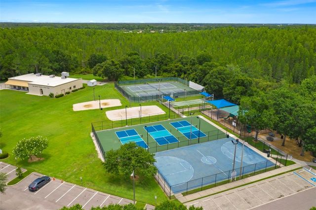 30927 WHITLOCK DRIVE, Wesley Chapel, FL 33543