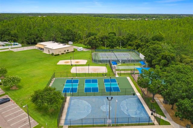 30927 WHITLOCK DRIVE, Wesley Chapel, FL 33543