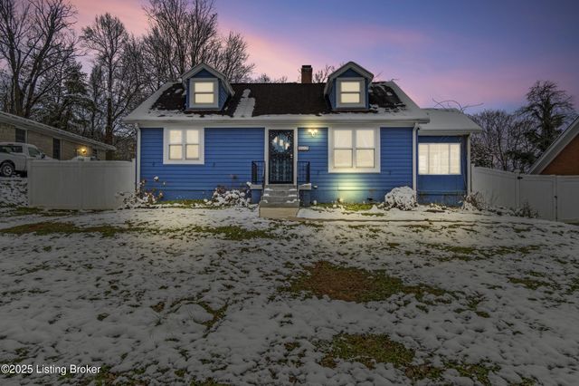 2110 Palatka Rd, Louisville, KY 40214