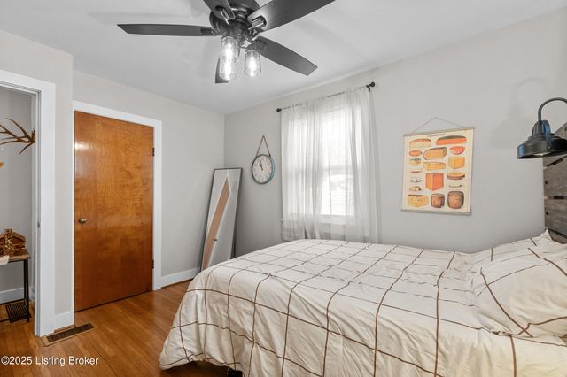 2110 Palatka Rd, Louisville, KY 40214