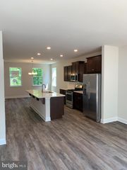 9726 ORKNEY PL, Waldorf, MD 20601
