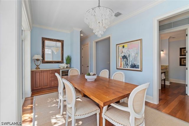 645 Broad AVE S, Naples, FL 34102