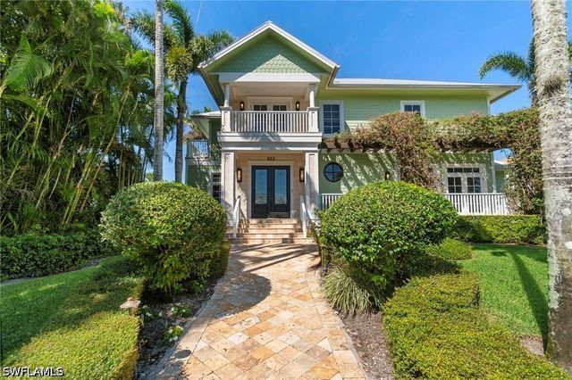 645 Broad AVE S, Naples, FL 34102