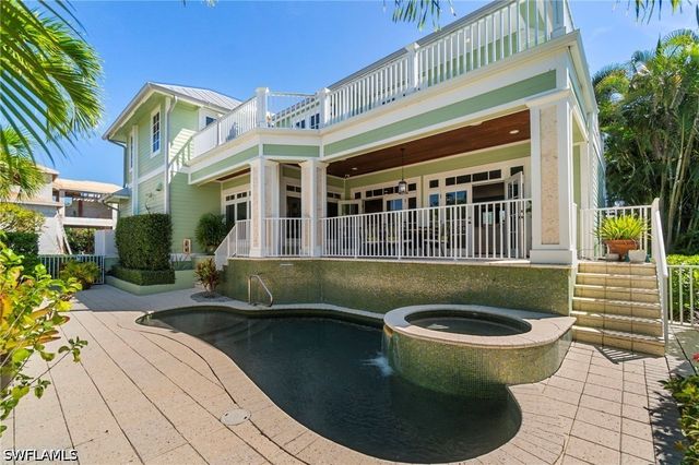 645 Broad AVE S, Naples, FL 34102