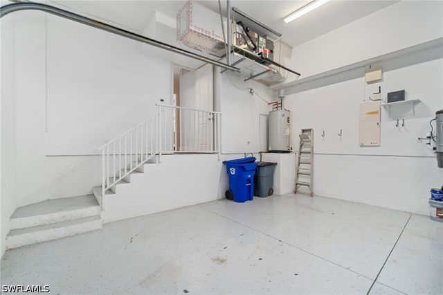 645 Broad AVE S, Naples, FL 34102