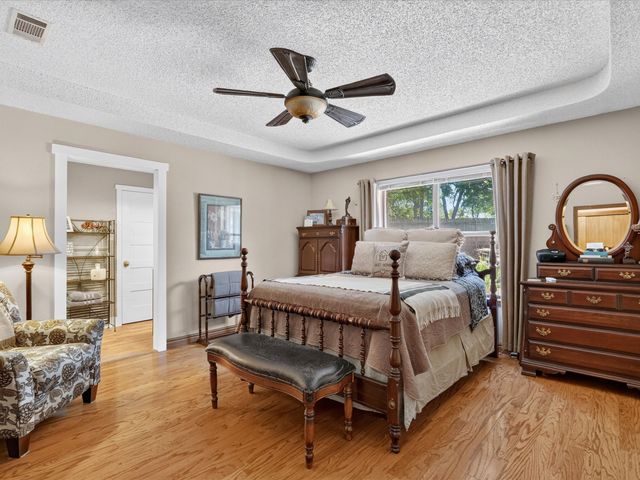 2501 New Haven Court, Bedford, TX 76022
