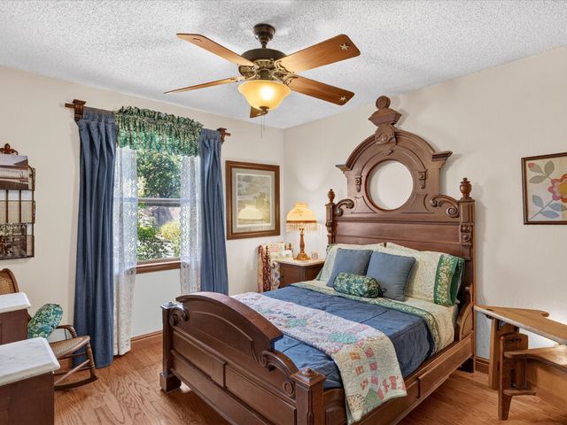 2501 New Haven Court, Bedford, TX 76022