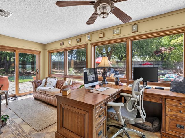2501 New Haven Court, Bedford, TX 76022