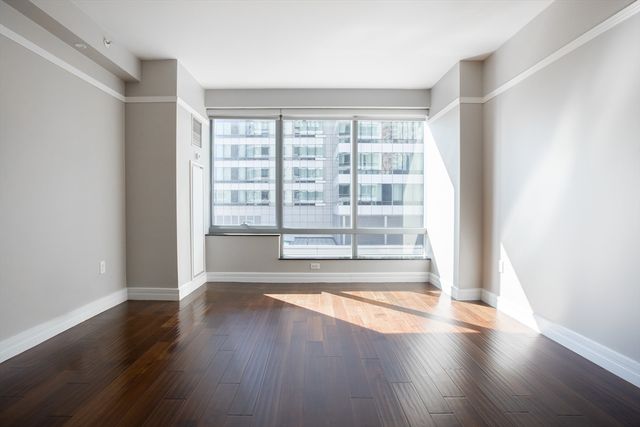 1 Avery St 11C, Boston, MA 02111