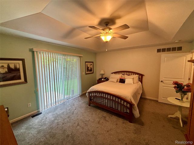 46991 Hidden River Circle N, Canton Charter Township, MI 48188
