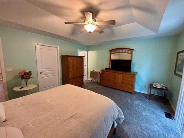 46991 Hidden River Circle N, Canton Charter Township, MI 48188