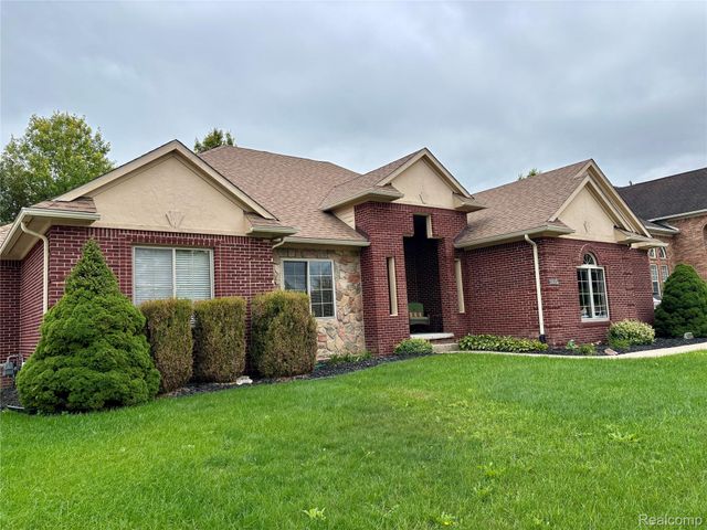 46991 Hidden River Circle N, Canton Charter Township, MI 48188