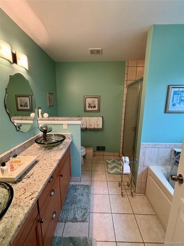 46991 Hidden River Circle N, Canton Charter Township, MI 48188