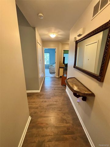 46991 Hidden River Circle N, Canton Charter Township, MI 48188