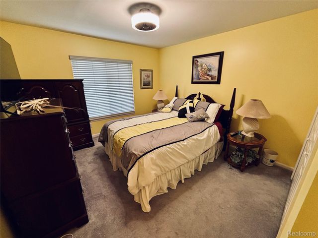 46991 Hidden River Circle N, Canton Charter Township, MI 48188