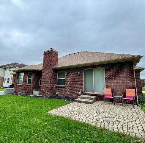 46991 Hidden River Circle N, Canton Charter Township, MI 48188