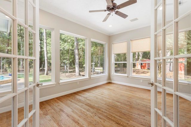 10857 Lake Forest Drive, Conroe, TX 77384