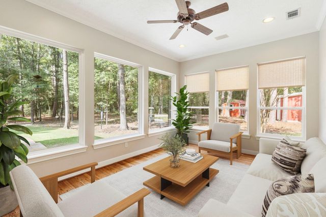 10857 Lake Forest Drive, Conroe, TX 77384