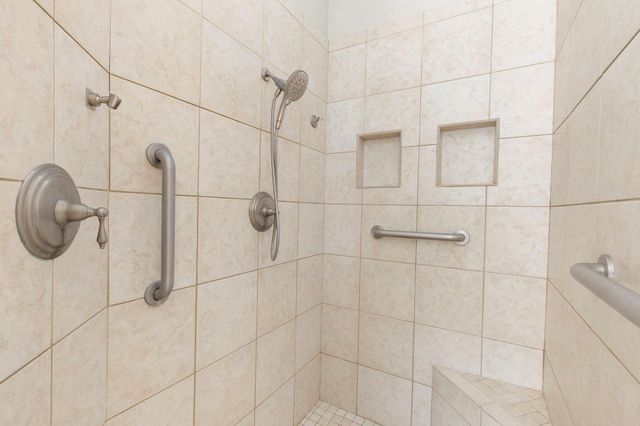 10857 Lake Forest Drive, Conroe, TX 77384