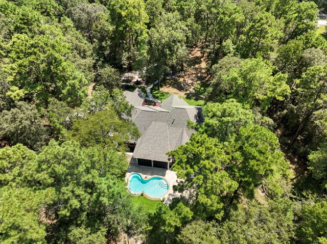 10857 Lake Forest Drive, Conroe, TX 77384