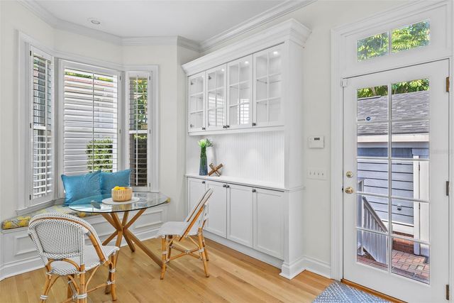 1403 W WATROUS AVENUE, Tampa, FL 33606