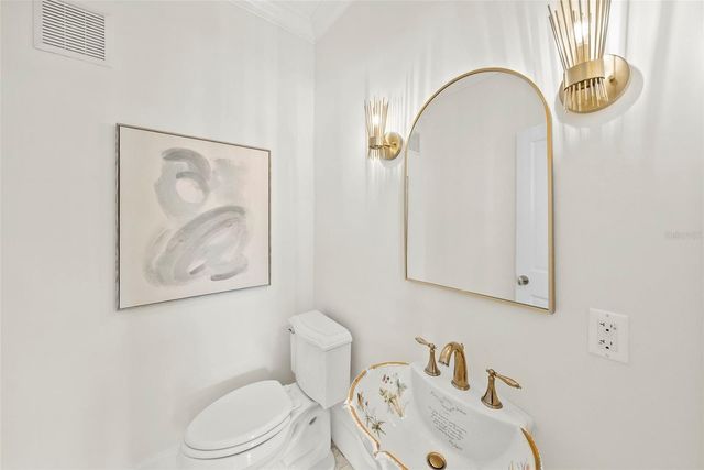 1403 W WATROUS AVENUE, Tampa, FL 33606