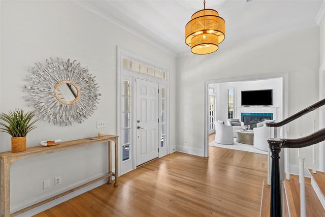 1403 W WATROUS AVENUE, Tampa, FL 33606