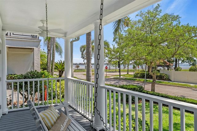 1403 W WATROUS AVENUE, Tampa, FL 33606