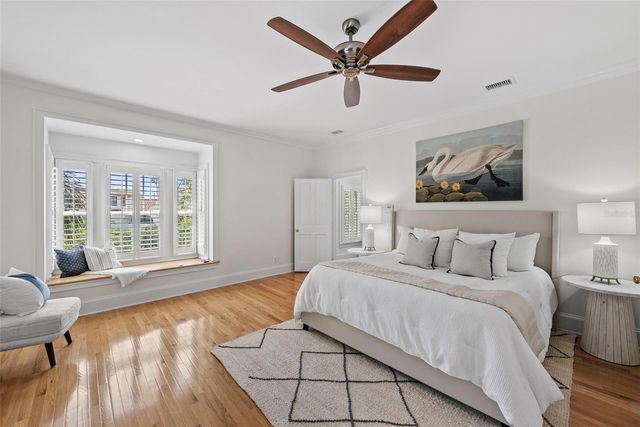 1403 W WATROUS AVENUE, Tampa, FL 33606