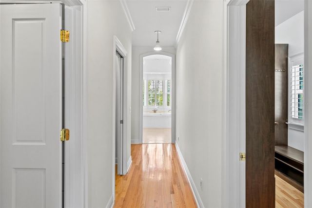 1403 W WATROUS AVENUE, Tampa, FL 33606