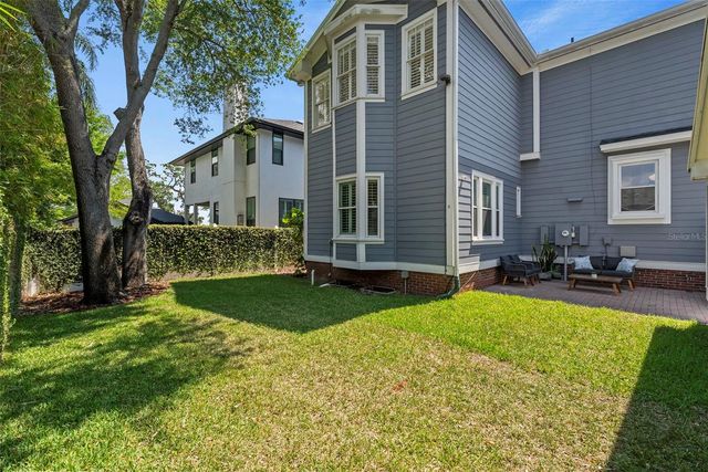 1403 W WATROUS AVENUE, Tampa, FL 33606