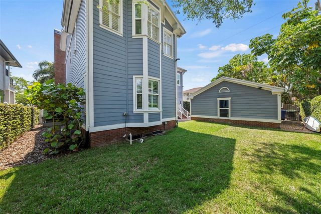 1403 W WATROUS AVENUE, Tampa, FL 33606