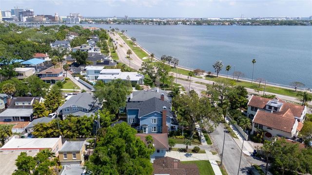 1403 W WATROUS AVENUE, Tampa, FL 33606