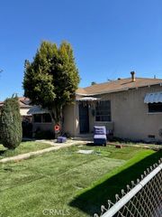 6408 Radford Avenue, North Hollywood, CA 91606